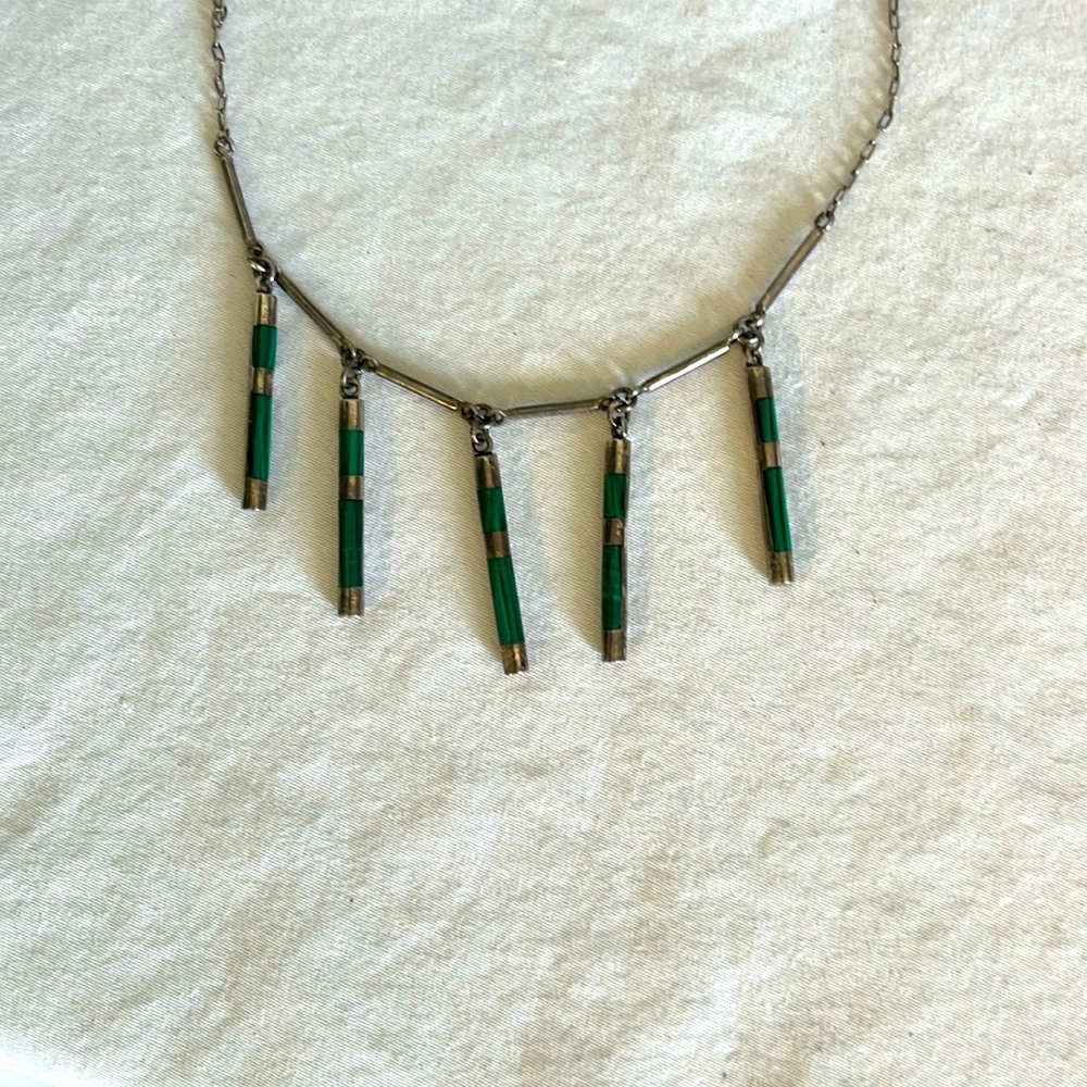 Silver malachite necklace